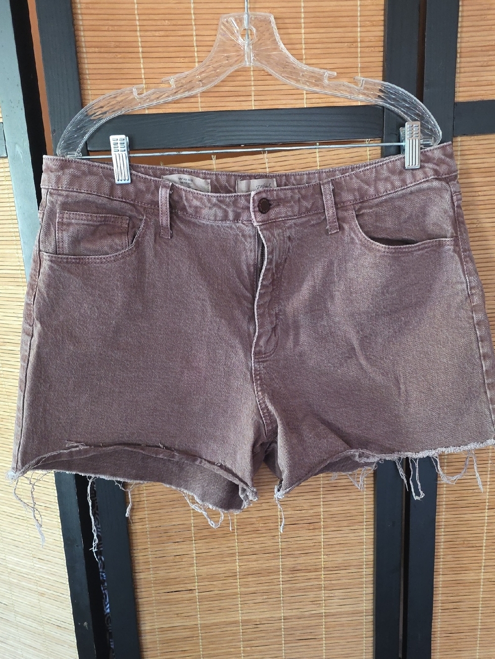 Universal Thread Brown Distressed Frayed Hem Denim Shorts